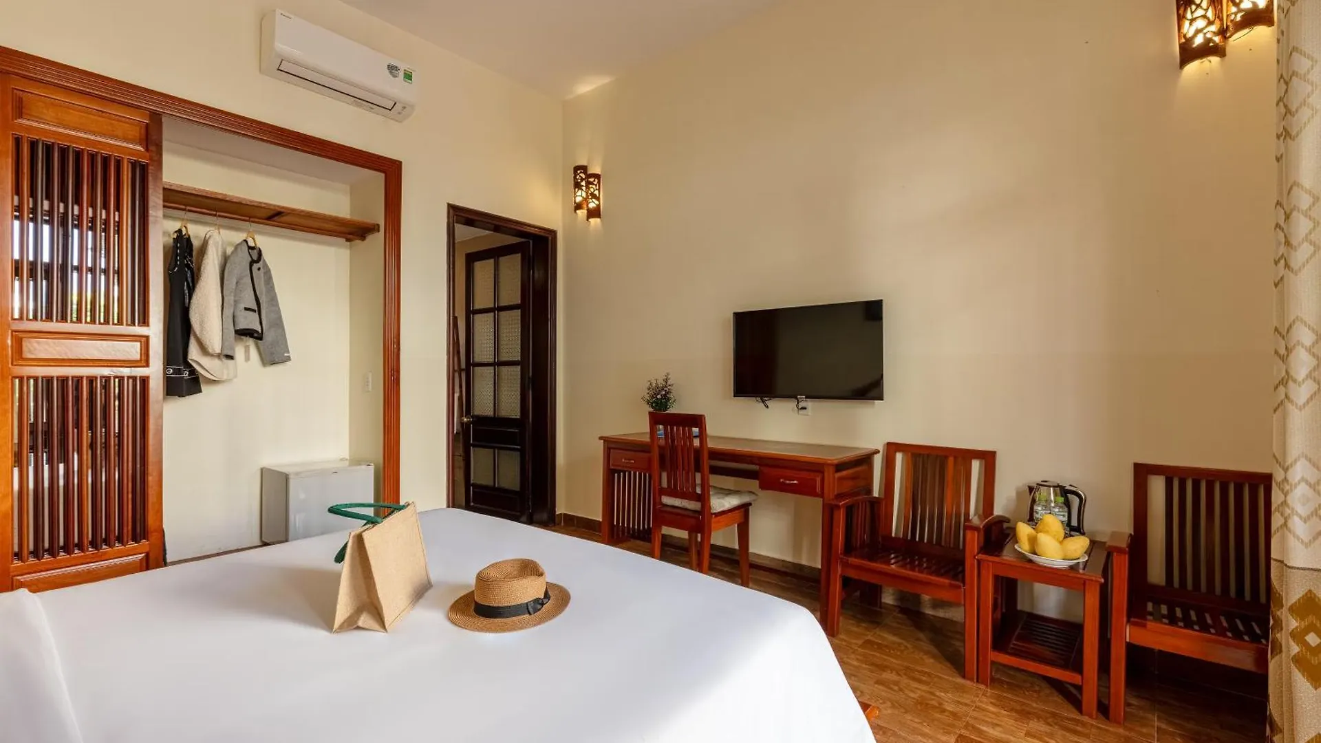 Bed & Breakfast The Muse House Bed and Breakfast Hoi An Vietnam